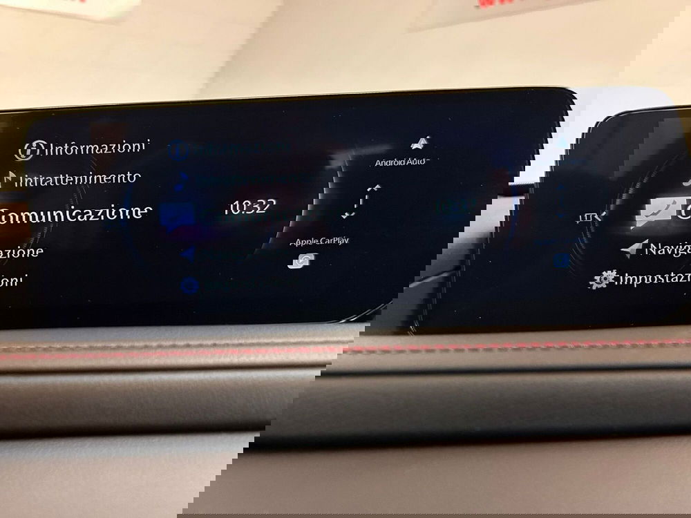 Mazda CX-30 nuova a Pavia (13)