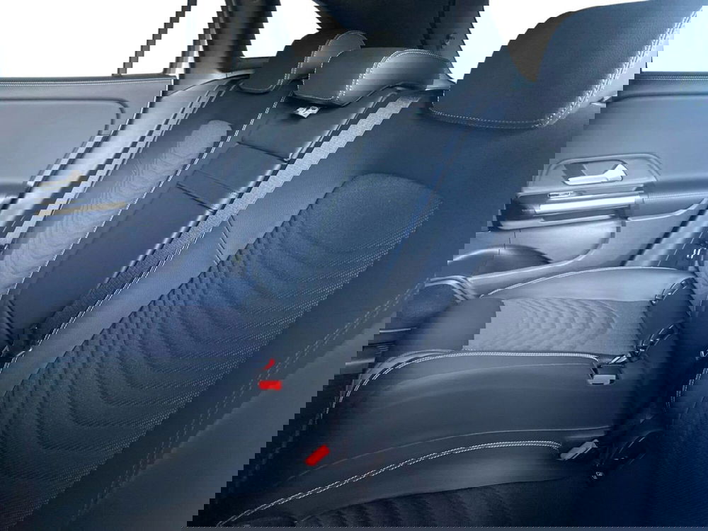Mercedes-Benz EQA usata a Bergamo (15)