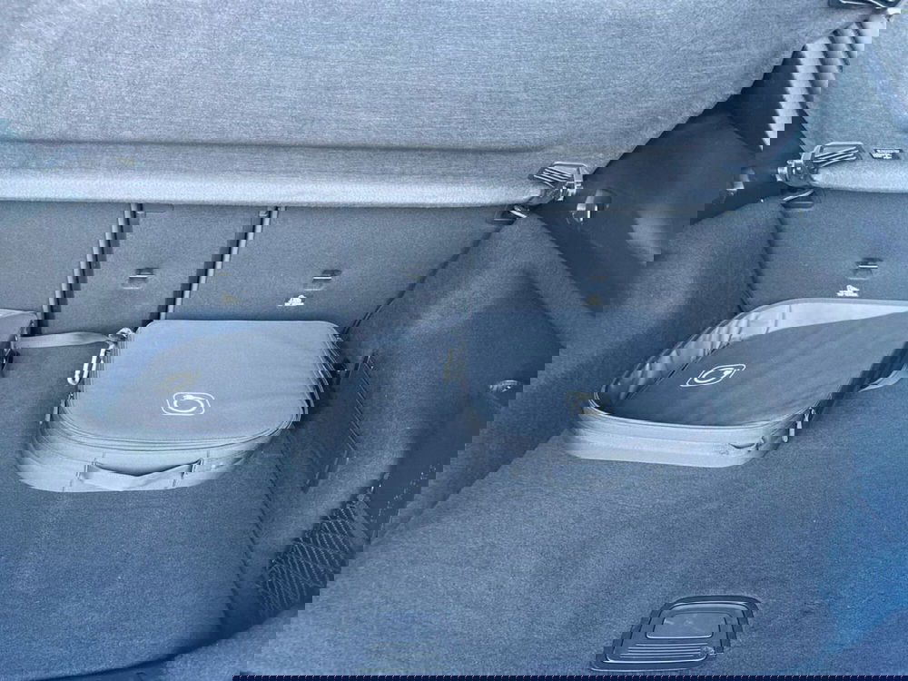 Mercedes-Benz EQA usata a Bergamo (17)