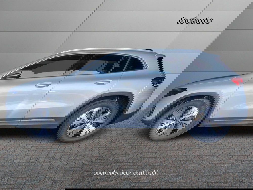 Mercedes-Benz EQA usata a Bergamo (6)