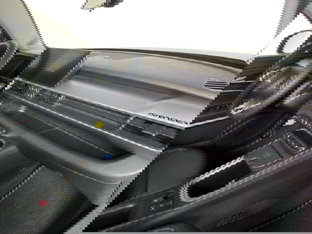 Jeep Avenger usata a Bergamo (15)