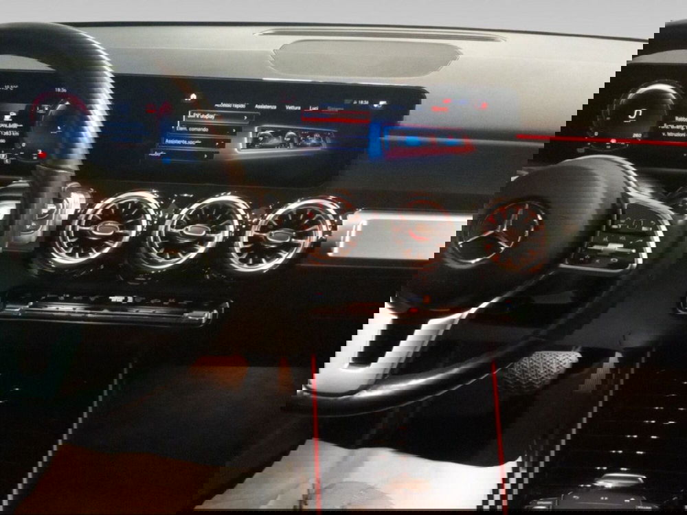 Mercedes-Benz GLB usata a Firenze (9)