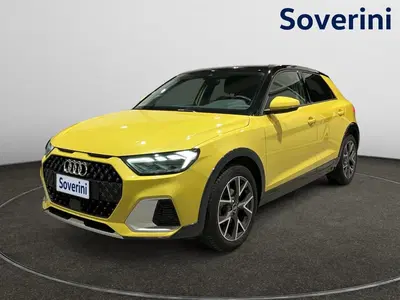Audi A1 allstreet allstreet 30 TFSI S tronic Identity Contrast del 2023 usata a Bologna