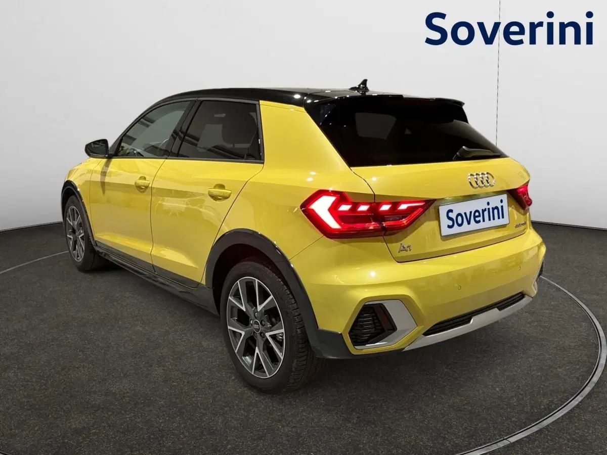 Audi A1 allstreet usata a Bologna (2)