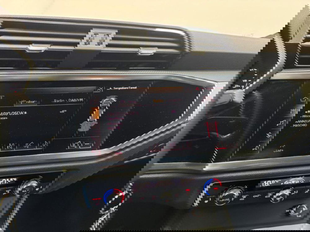 Audi Q3 Sportback usata a Como (17)