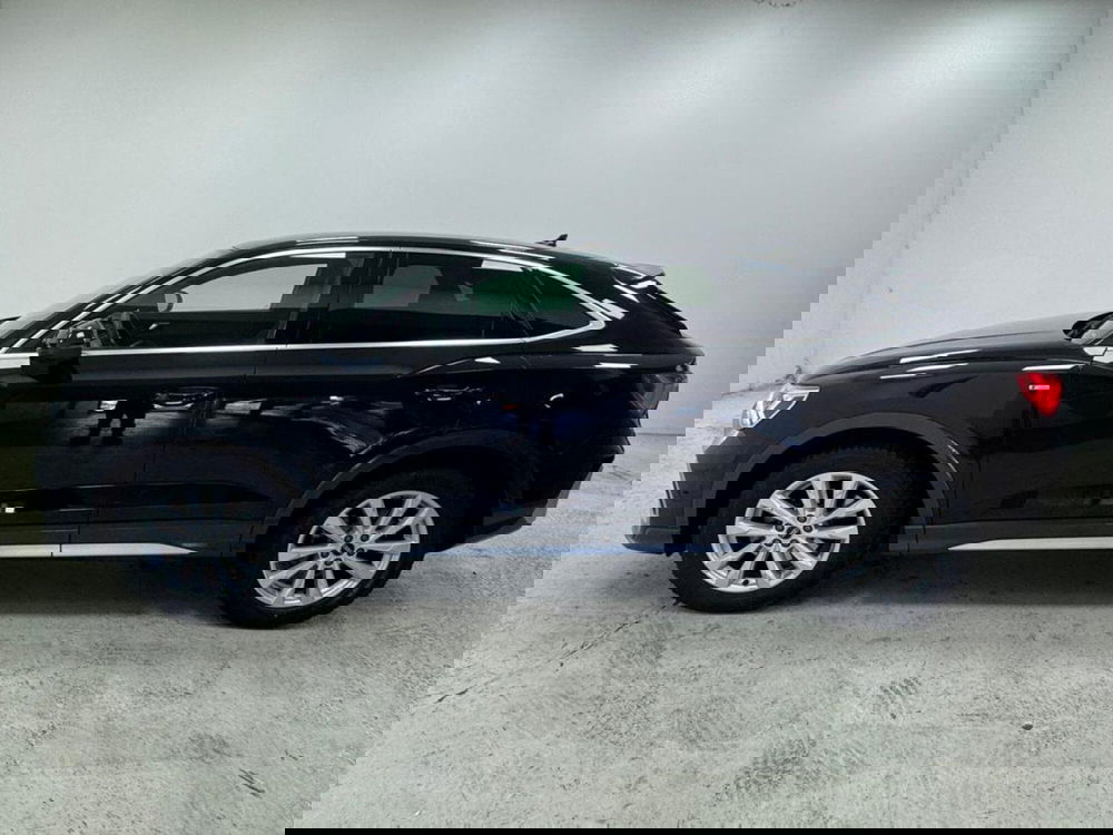 Audi Q3 Sportback usata a Como (8)