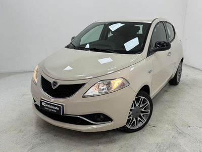 Lancia Ypsilon 1.2 69 CV 5 porte Gold del 2016 usata a Lurate Caccivio