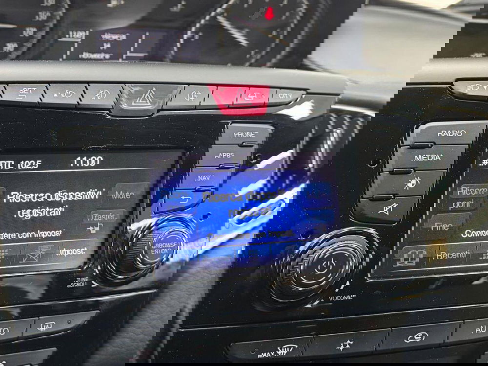 Lancia Ypsilon usata a Como (15)