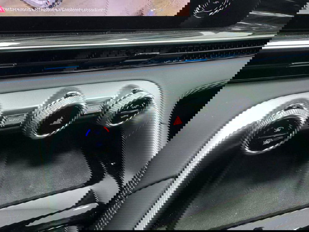 Omoda Omoda 9 SHS-P usata a Como (20)