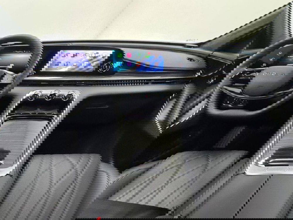 Omoda Omoda 9 SHS-P usata a Como (4)