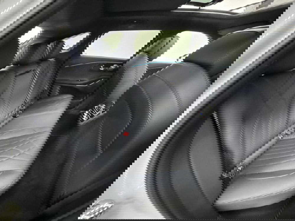 Omoda Omoda 9 SHS-P usata a Como (5)