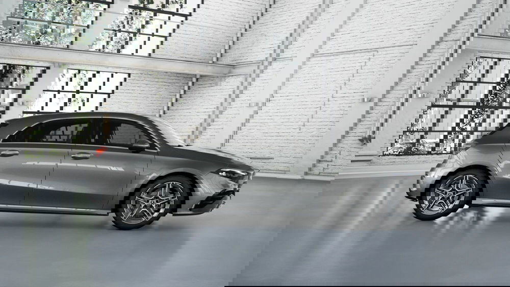 Mercedes-Benz Classe A nuova a Pescara (5)