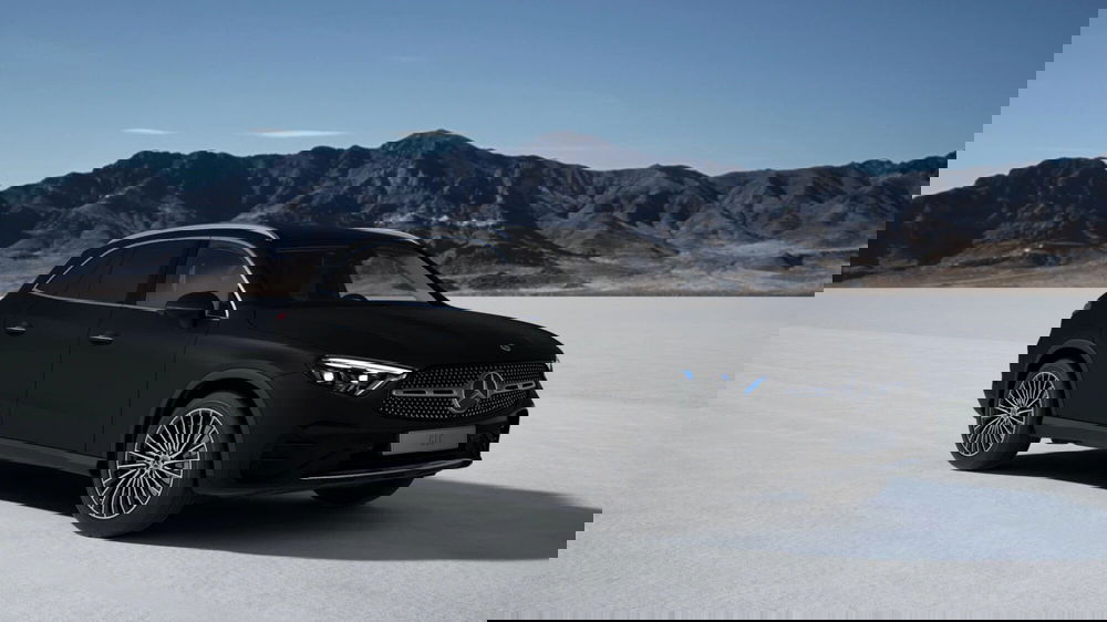 Mercedes-Benz GLC SUV nuova a Pescara (3)