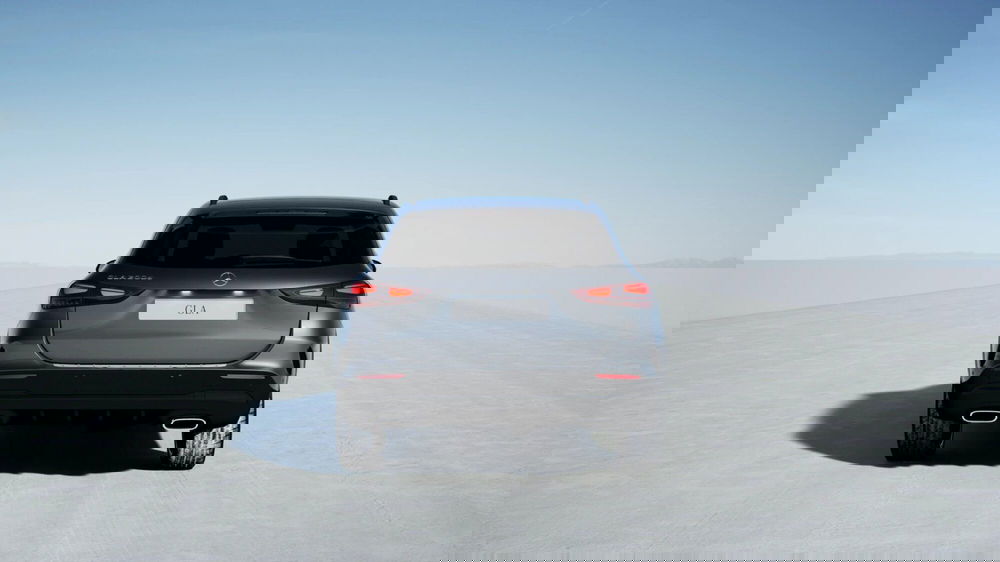 Mercedes-Benz GLA SUV nuova a Pescara (4)