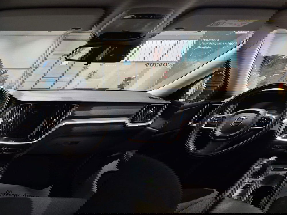 Volvo V60 usata a Como (9)