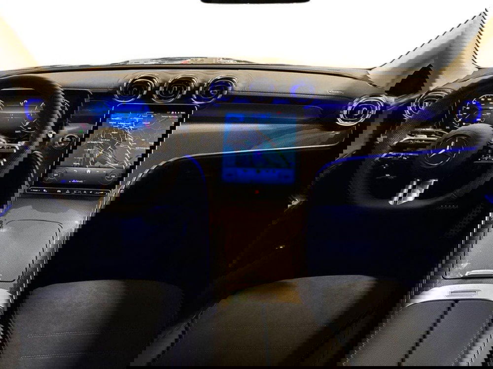 Mercedes-Benz GLC SUV nuova a Rimini (11)