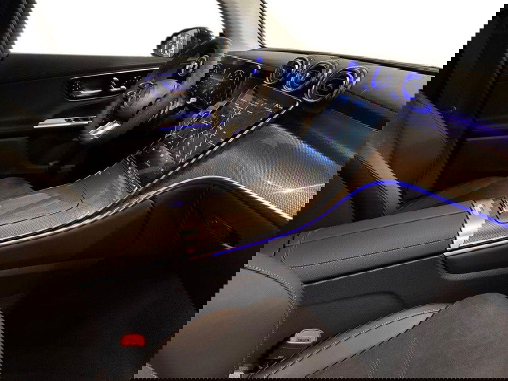 Mercedes-Benz GLC SUV nuova a Rimini (13)