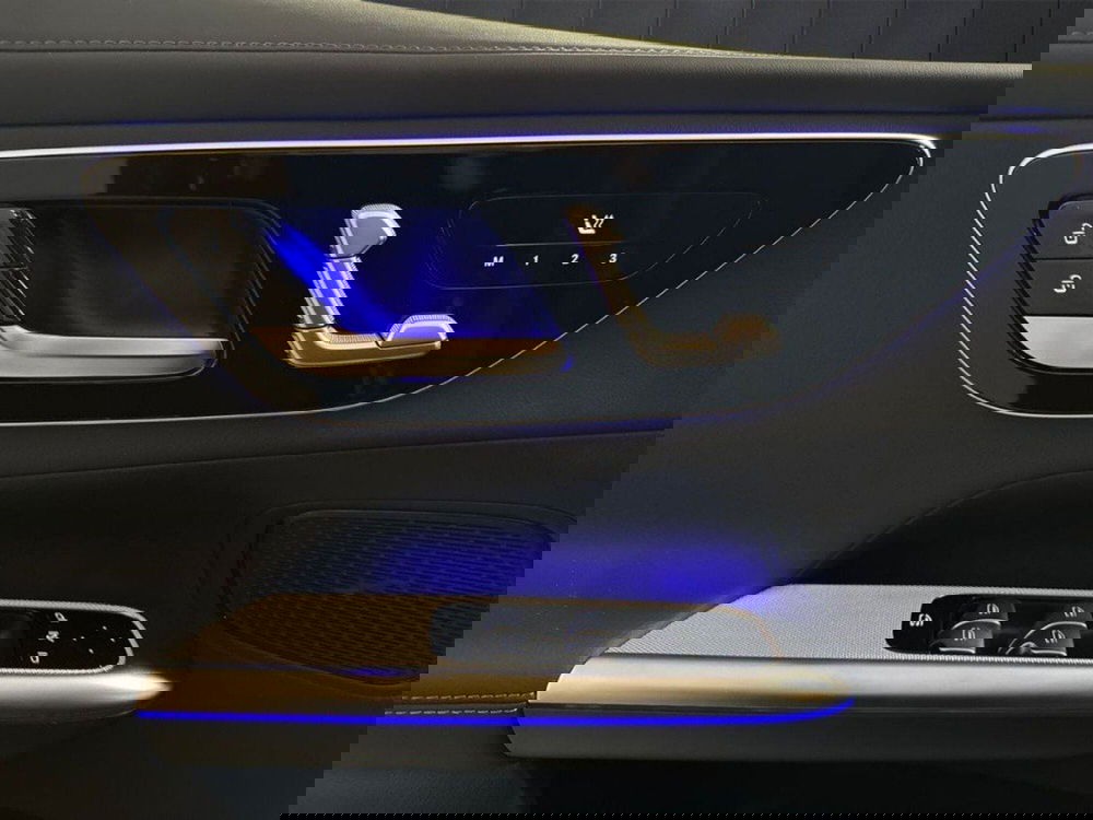 Mercedes-Benz GLC SUV nuova a Rimini (18)