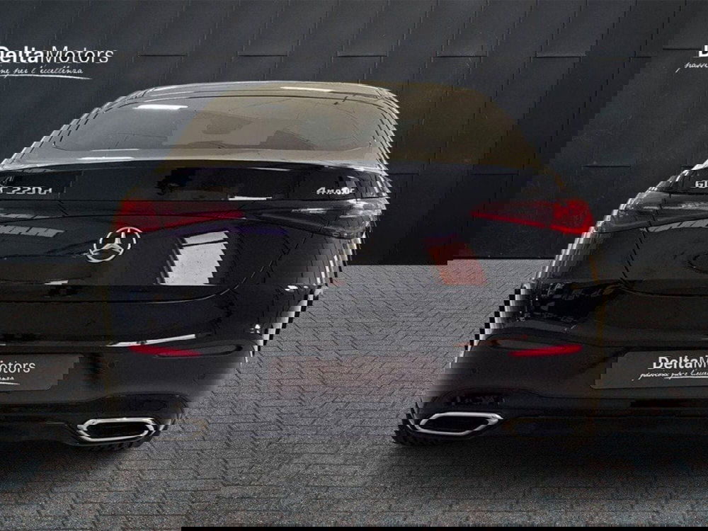 Mercedes-Benz GLC SUV nuova a Rimini (5)