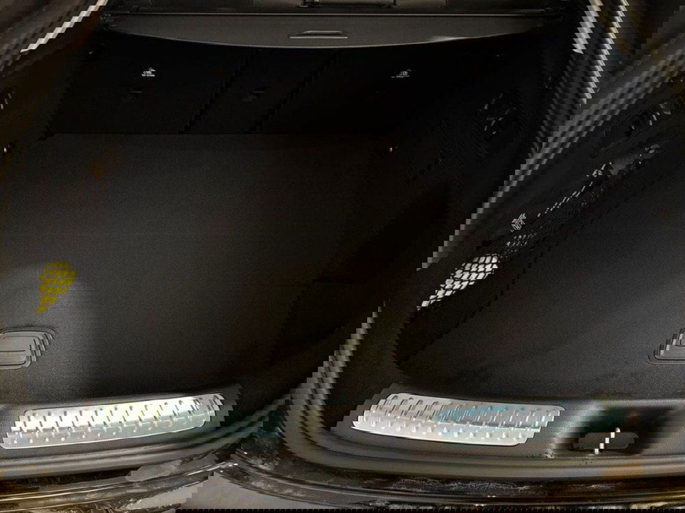 Mercedes-Benz GLC SUV nuova a Rimini (8)