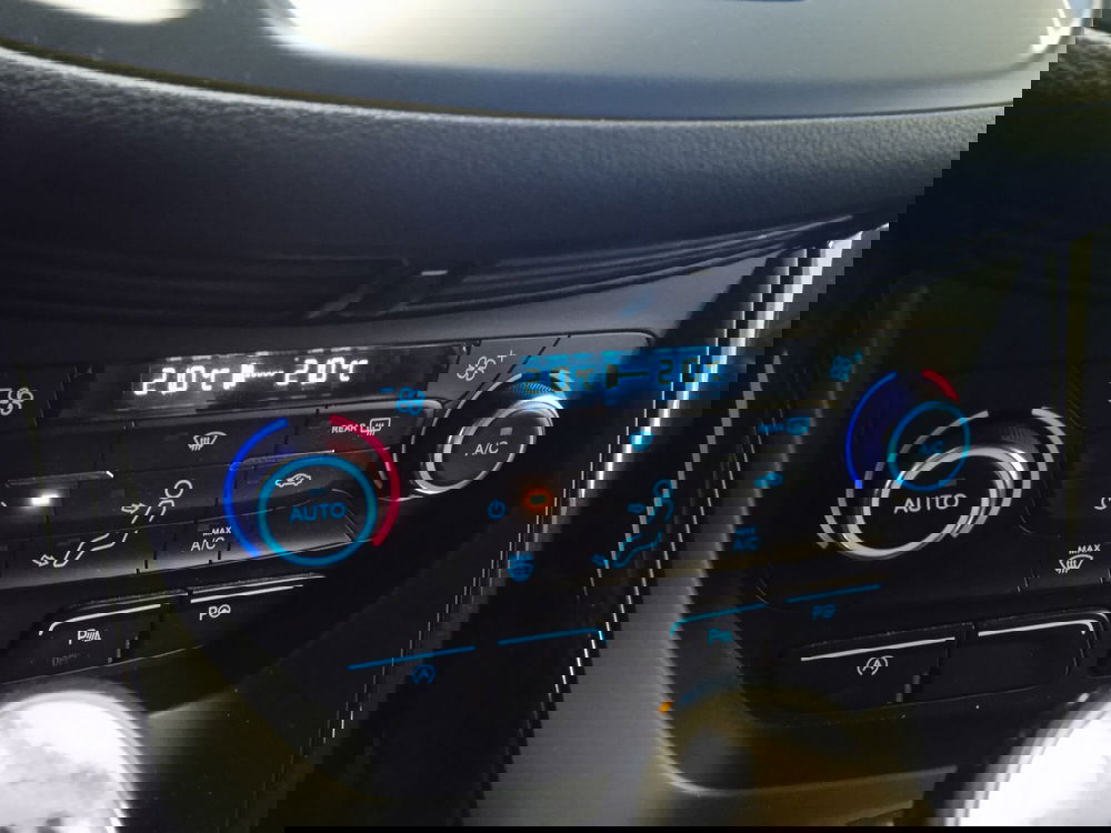 Ford Kuga usata a Torino (17)