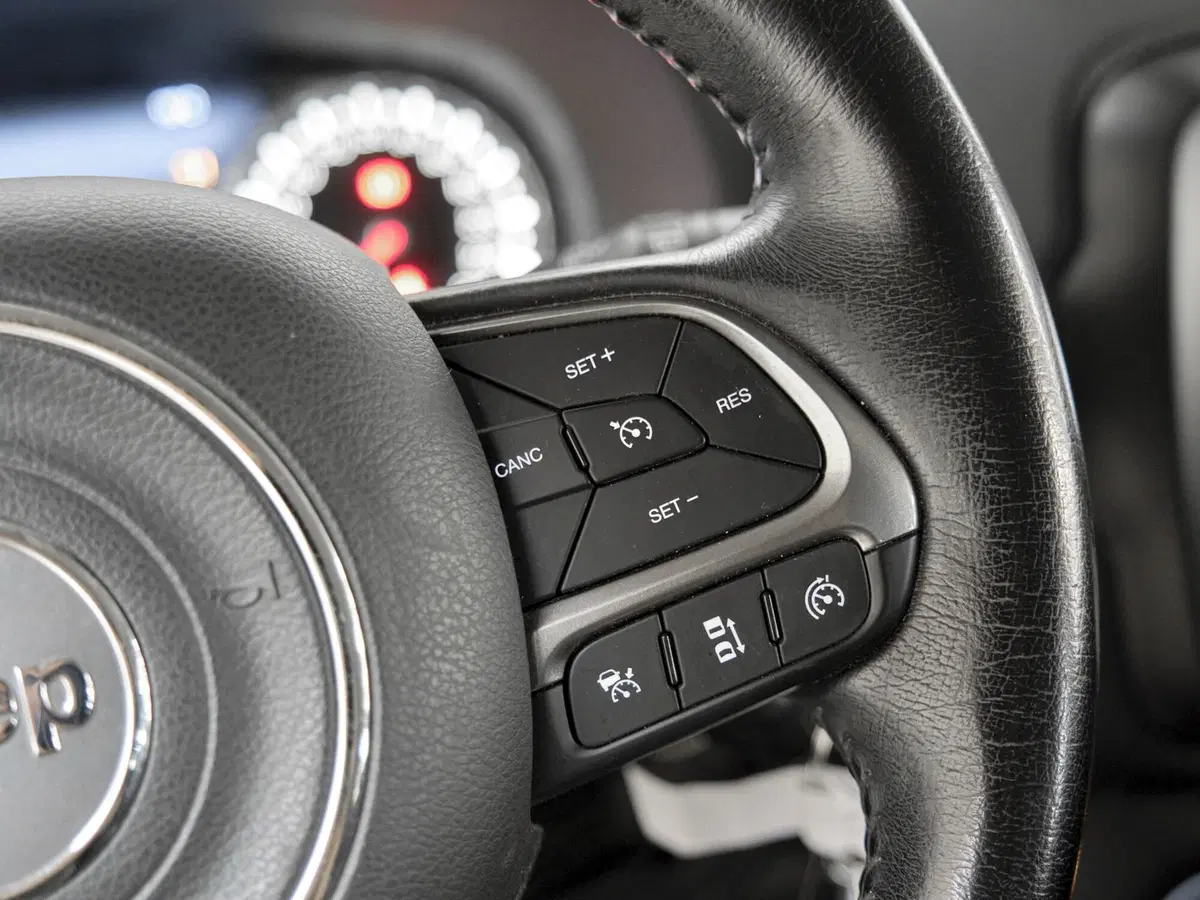 Jeep Renegade usata a Prato (8)