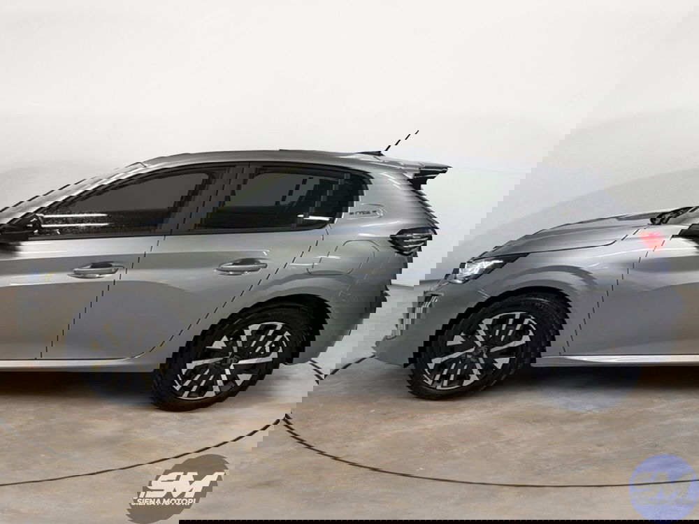 Peugeot 208 nuova a Firenze (2)