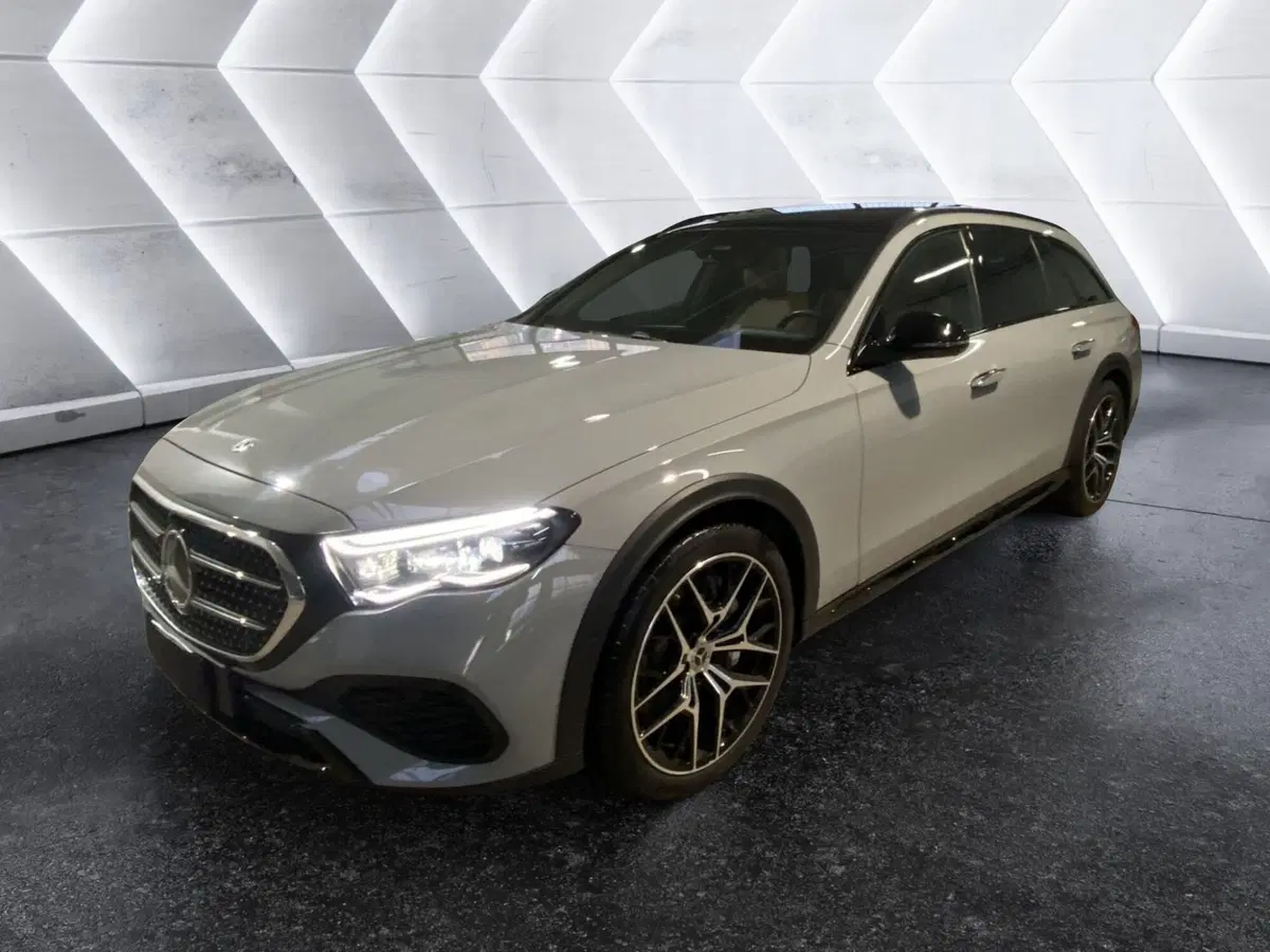 Mercedes-Benz Classe E Station Wagon usata a Napoli