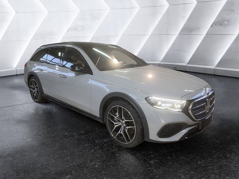 Mercedes-Benz Classe E Station Wagon usata a Napoli (3)