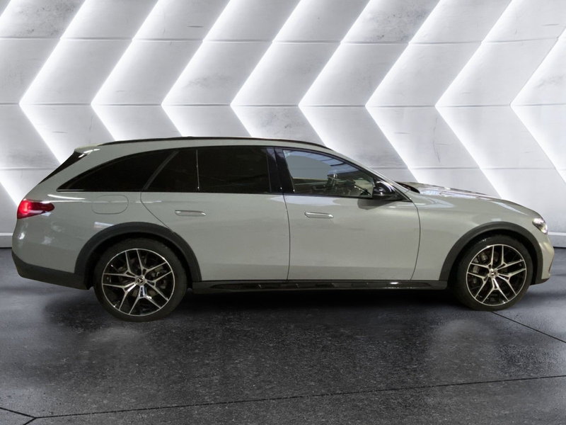 Mercedes-Benz Classe E Station Wagon usata a Napoli (6)
