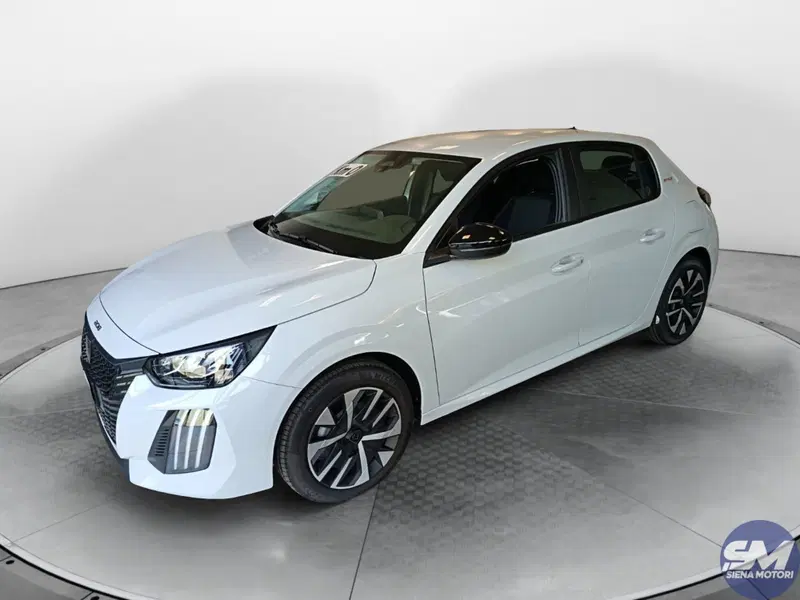 Peugeot 208 nuova a Siena