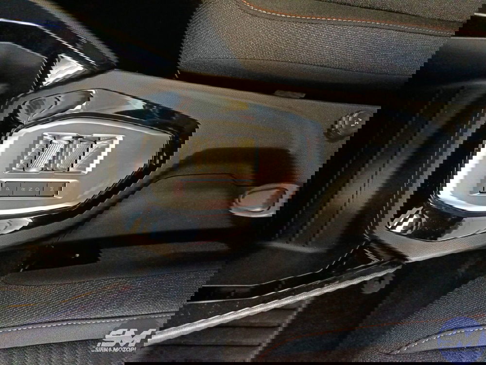 Peugeot 208 nuova a Siena (16)