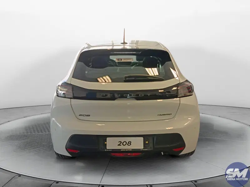 Peugeot 208 nuova a Siena (4)