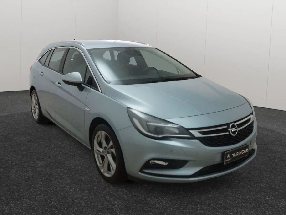 Opel Astra Station Wagon usata a Torino