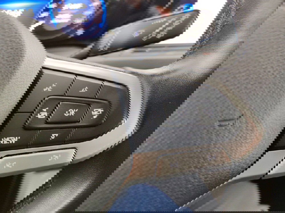 Volkswagen Golf usata a Massa-Carrara (17)