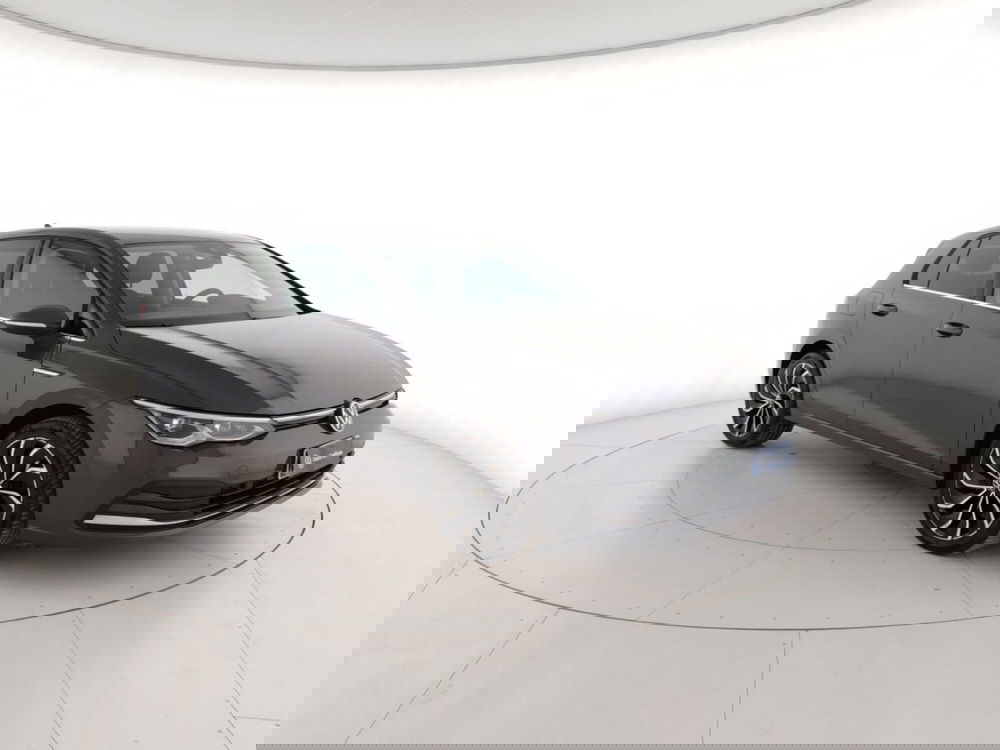 Volkswagen Golf usata a Massa-Carrara (4)