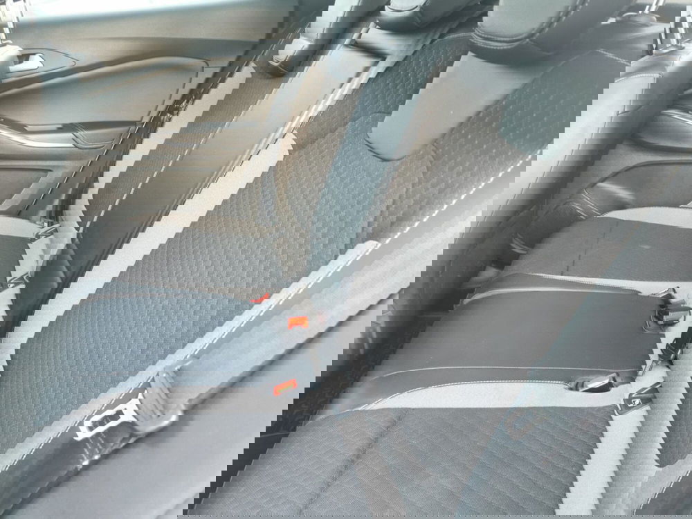 Opel Grandland X usata a Taranto (13)