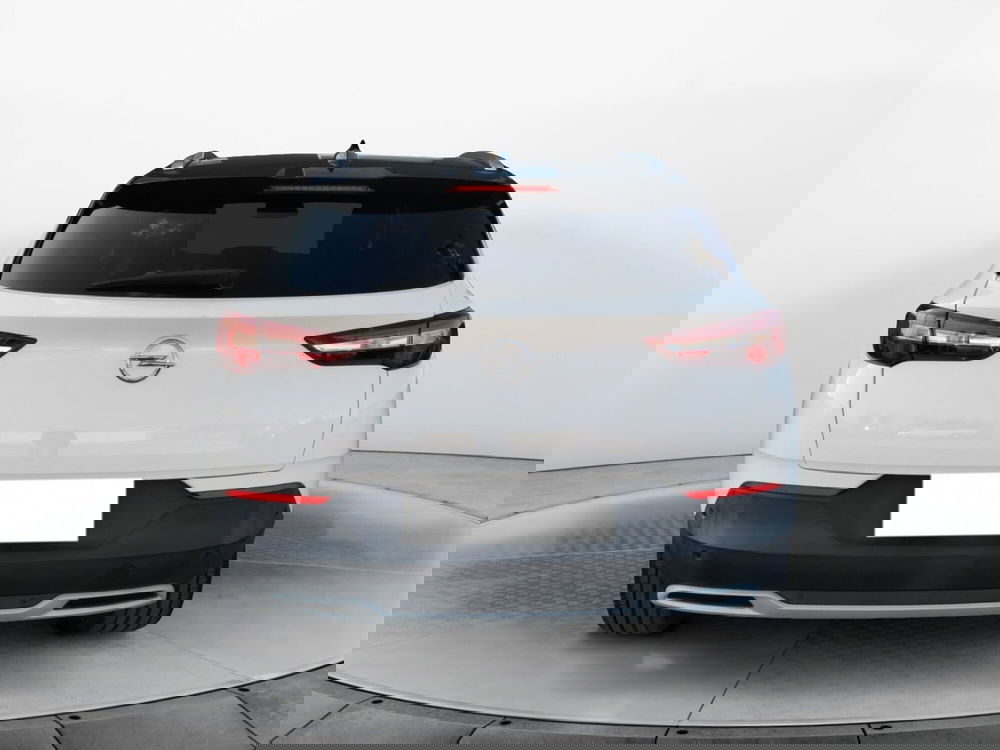 Opel Grandland X usata a Taranto (5)