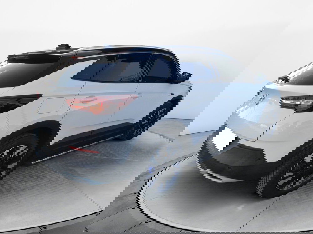 Opel Grandland X usata a Taranto (6)