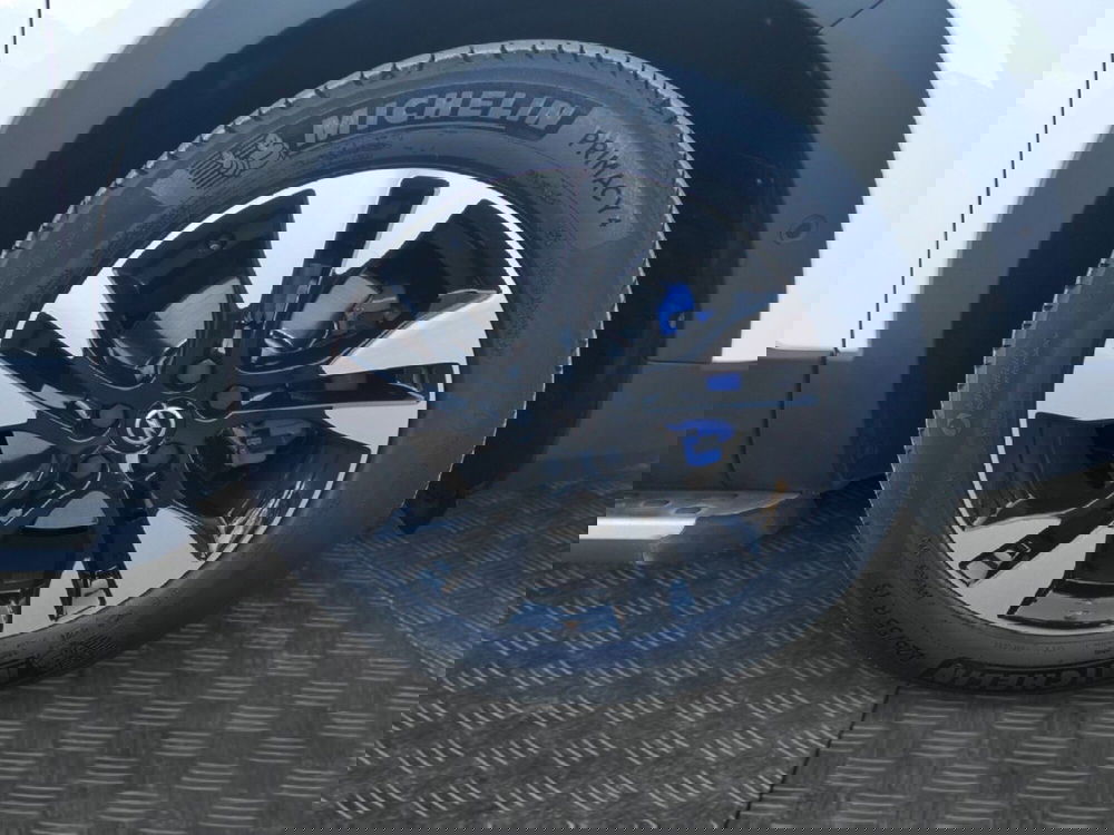 Opel Grandland X usata a Taranto (9)