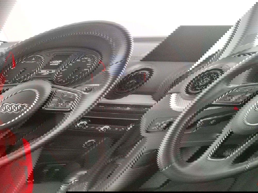 Audi Q2 usata a Napoli (16)