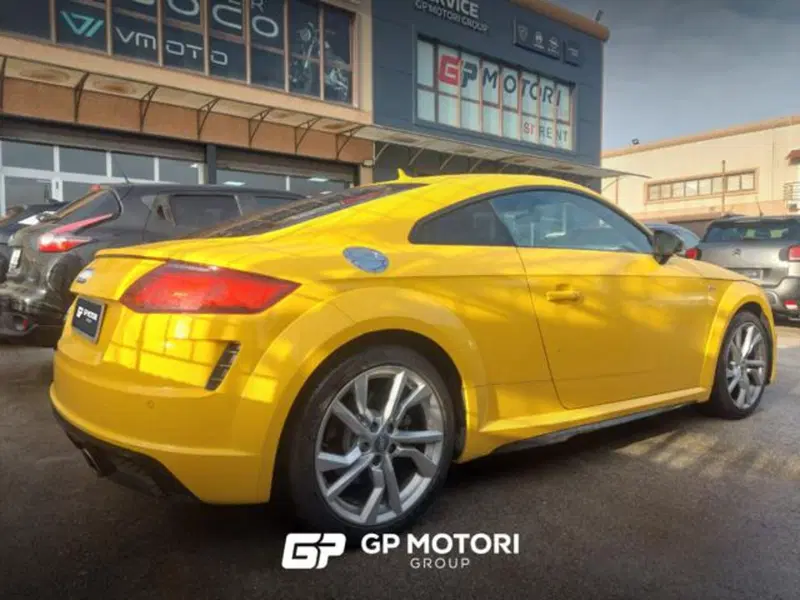 Audi TT Coupé usata a Caserta (4)