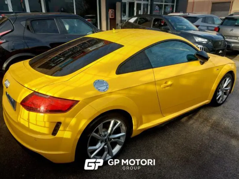 Audi TT Coupé usata a Caserta (6)