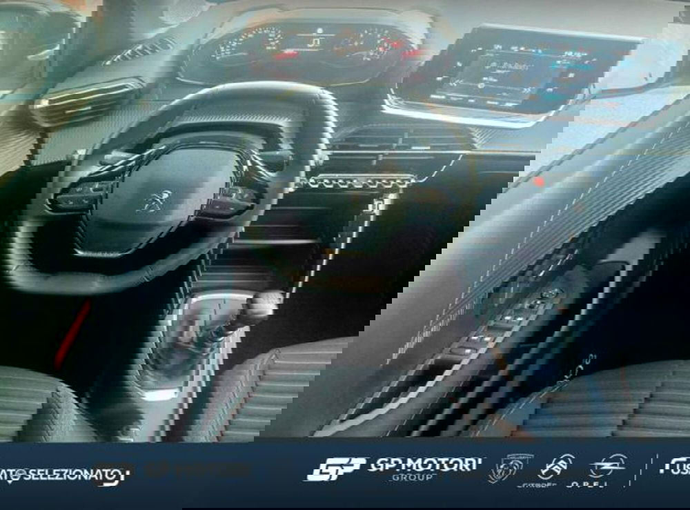 Peugeot 208 usata a Caserta (11)