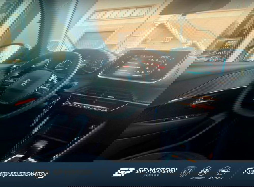 Peugeot 208 usata a Caserta (15)