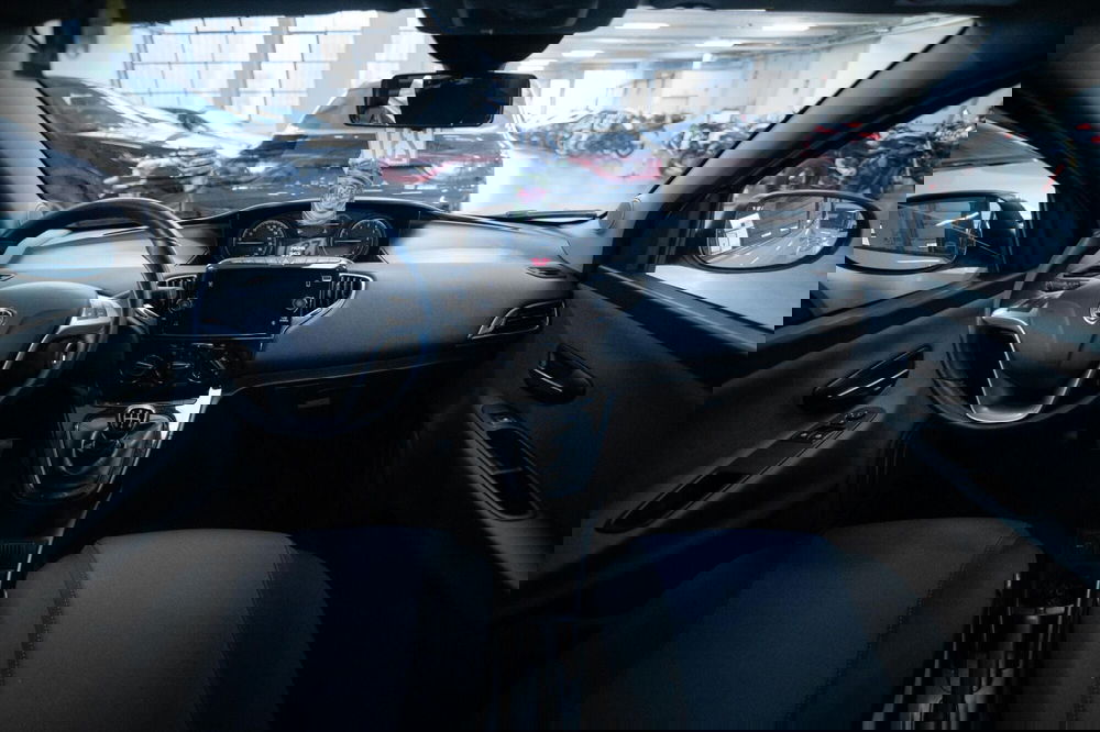 Lancia Ypsilon usata a Torino (7)