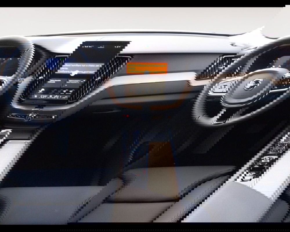 Volvo XC60 nuova a Bologna (11)