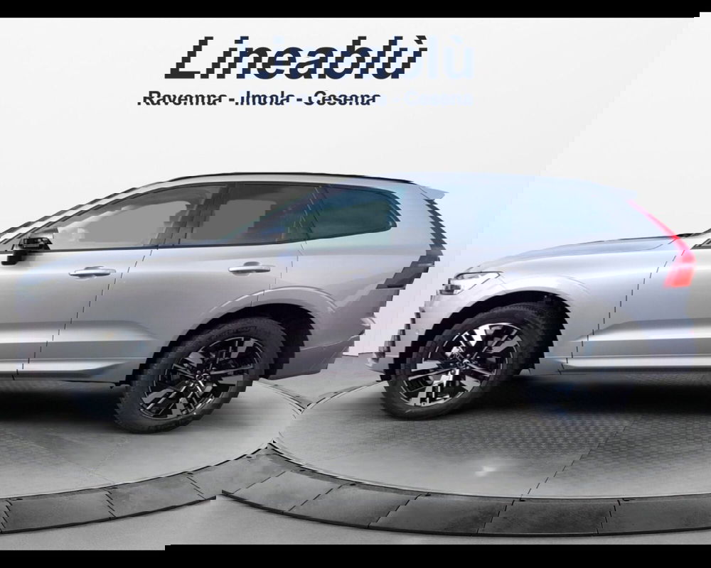 Volvo XC60 nuova a Bologna (2)