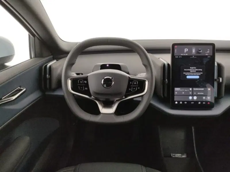 Volvo EX30 nuova a Modena (11)