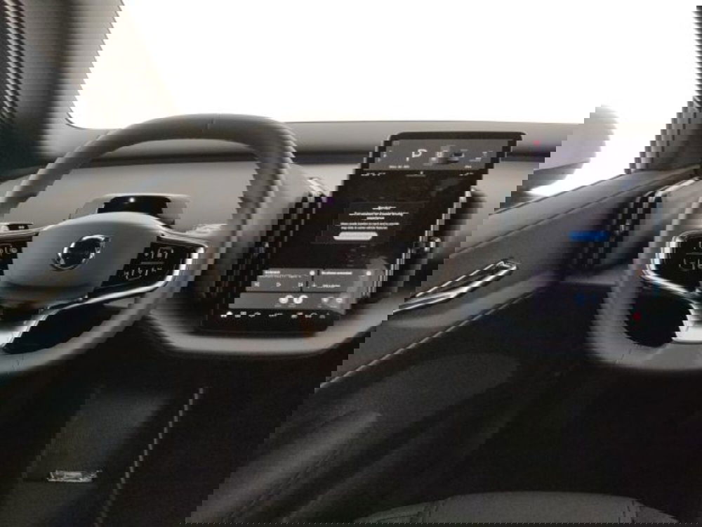 Volvo EX30 nuova a Modena (11)